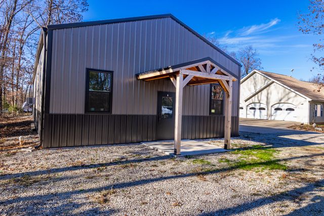 391 State Road H, Elkland, MO 65644