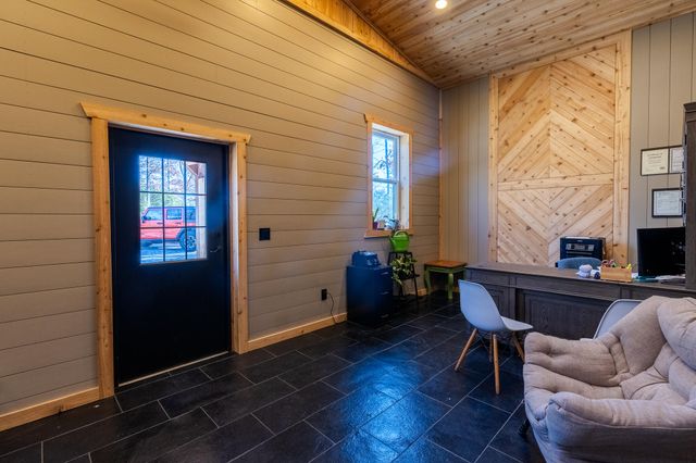 391 State Road H, Elkland, MO 65644