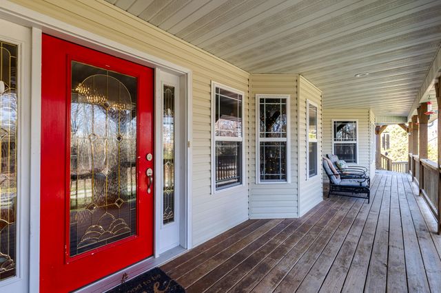 391 State Road H, Elkland, MO 65644