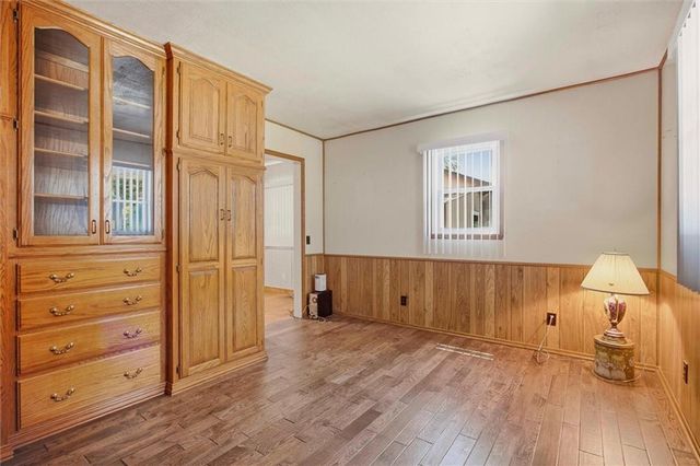 818 N Houston Street, Adrian, MO 64720