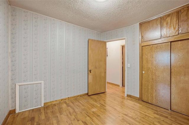818 N Houston Street, Adrian, MO 64720