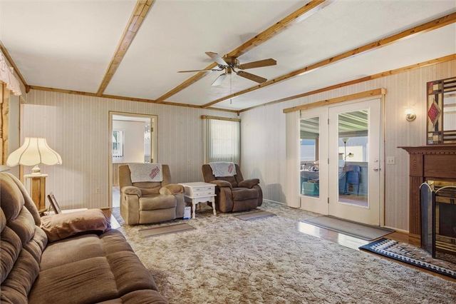 818 N Houston Street, Adrian, MO 64720