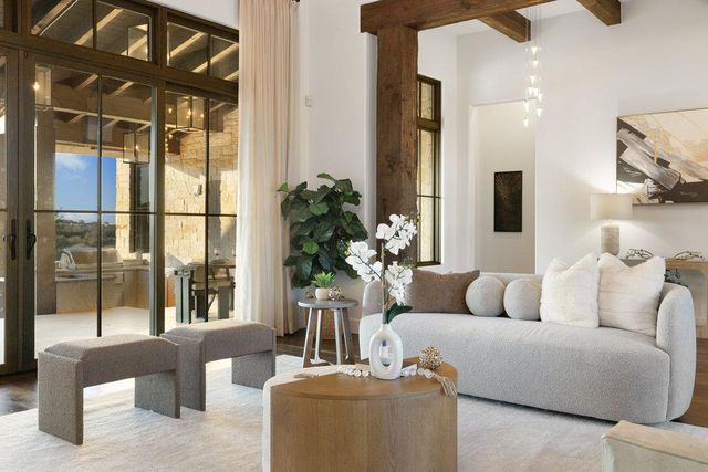 12625 Maidenhair LN 27, Bee Cave, TX 78738