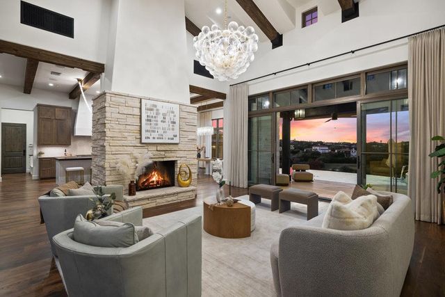 12625 Maidenhair LN 27, Bee Cave, TX 78738