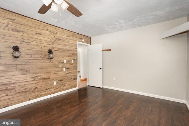 1081 BEAVER CREEK RD, Hanover, PA 17331