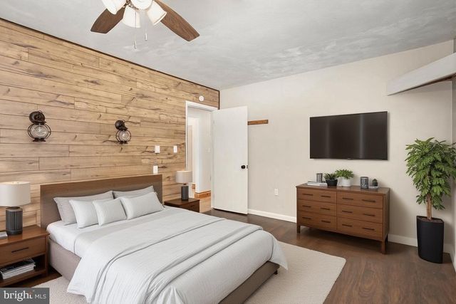 1081 BEAVER CREEK RD, Hanover, PA 17331