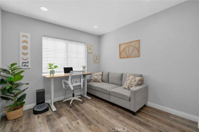 1989 Annandale, Pomona, CA 91767