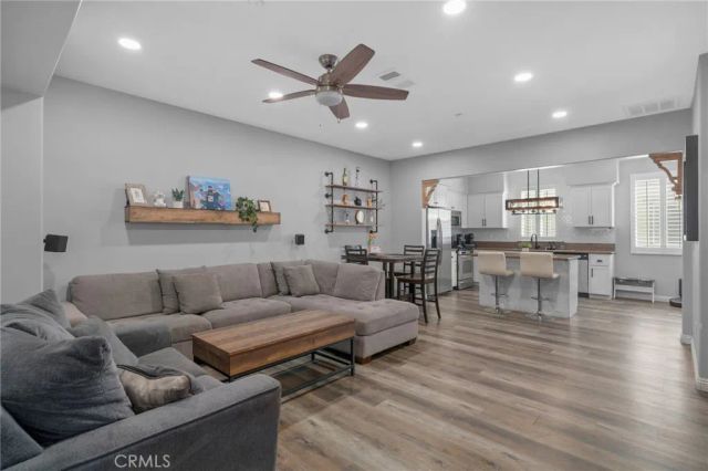 1989 Annandale, Pomona, CA 91767