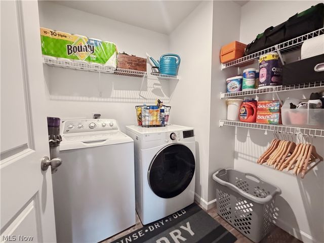 2670 Himelrigh Boulevard, Barberton, OH 44203