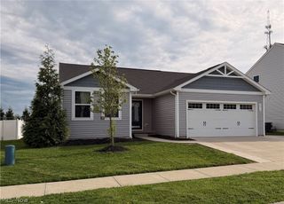 2670 Himelrigh Boulevard, Barberton, OH 44203