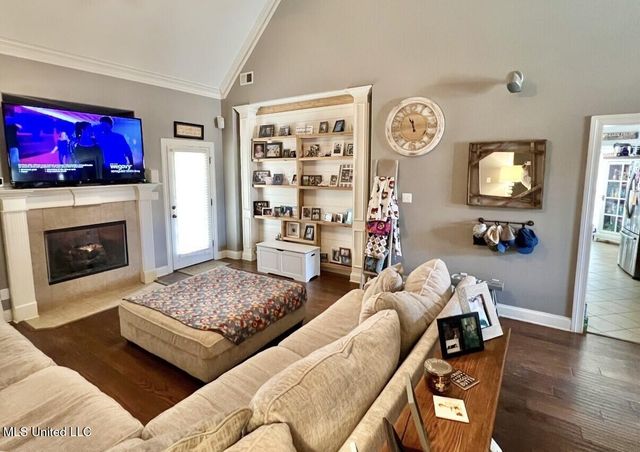 1742 W Keenlan Drive, Hernando, MS 38632