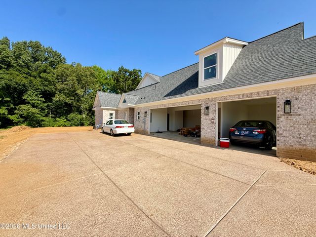1683 Baisley Drive, Nesbit, MS 38651