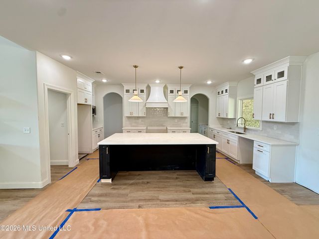 1683 Baisley Drive, Nesbit, MS 38651
