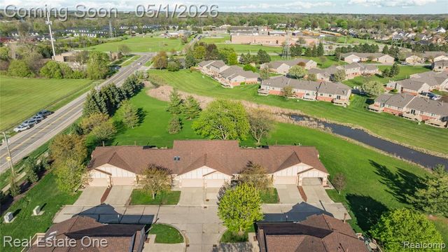 42374 Willow Tree Lane, Clinton Township, MI 48038