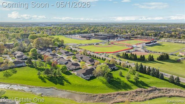 42374 Willow Tree Lane, Clinton Township, MI 48038