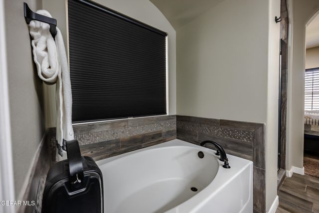 14820 WILLIE WORSLEY Avenue, El Paso, TX 79938