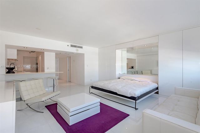 100 Lincoln Rd 839, Miami Beach, FL 33139