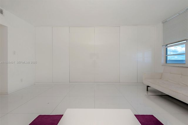 100 Lincoln Rd 839, Miami Beach, FL 33139