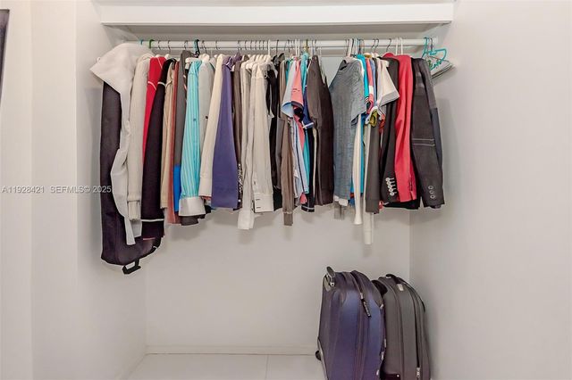 100 Lincoln Rd 839, Miami Beach, FL 33139