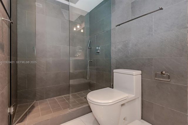 100 Lincoln Rd 839, Miami Beach, FL 33139