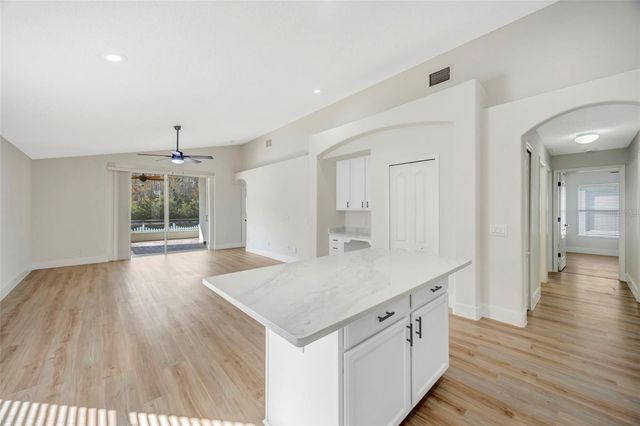 19026 FISHERMANS BEND DRIVE, Lutz, FL 33558