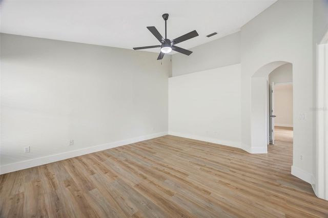 19026 FISHERMANS BEND DRIVE, Lutz, FL 33558