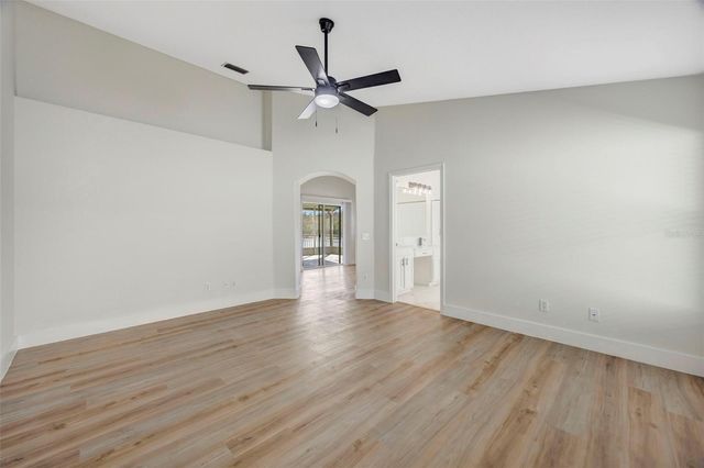 19026 FISHERMANS BEND DRIVE, Lutz, FL 33558