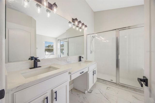 19026 FISHERMANS BEND DRIVE, Lutz, FL 33558