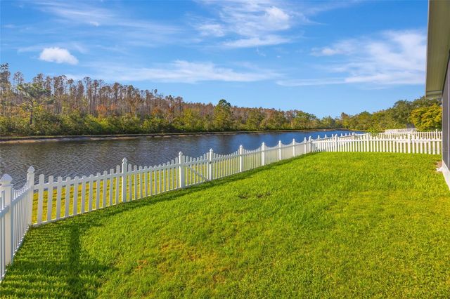 19026 FISHERMANS BEND DRIVE, Lutz, FL 33558