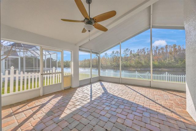 19026 FISHERMANS BEND DRIVE, Lutz, FL 33558