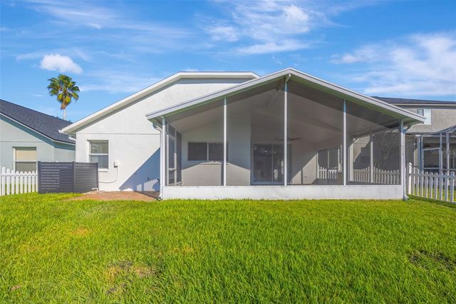 19026 FISHERMANS BEND DRIVE, Lutz, FL 33558