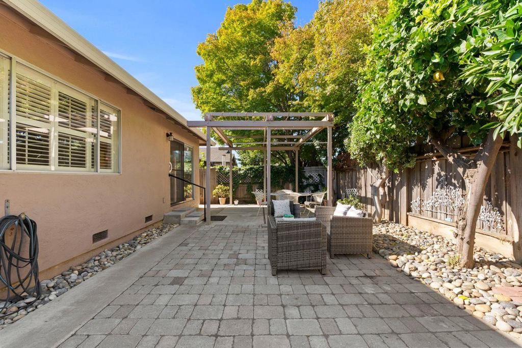 Image 34 of property listing at 2597 Malaga Drive, San Jose, CA 95125