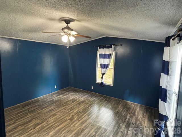 233 Starlight Drive, Lincolnton, NC 28092