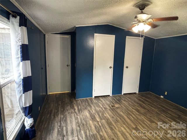 233 Starlight Drive, Lincolnton, NC 28092