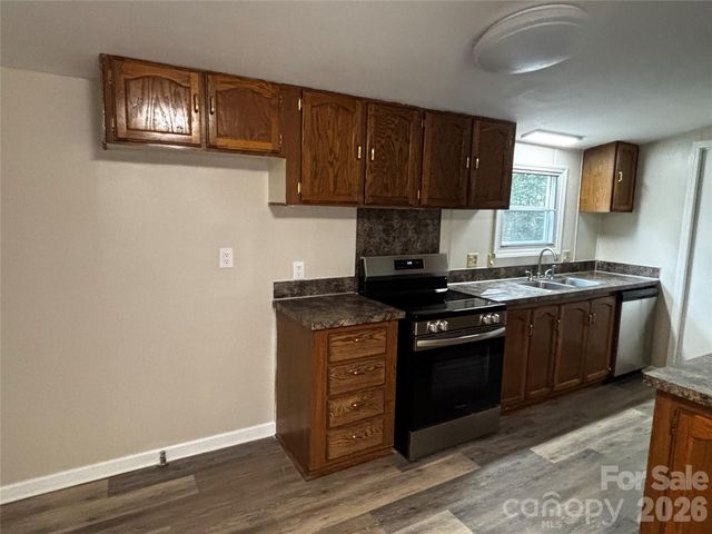 233 Starlight Drive, Lincolnton, NC 28092
