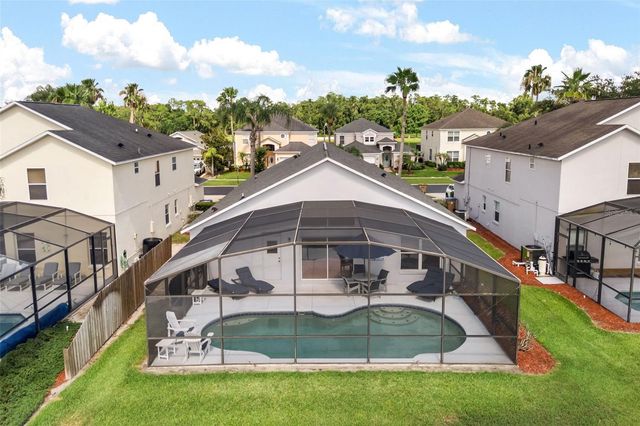 948 LAKE BERKLEY DRIVE, Kissimmee, FL 34746