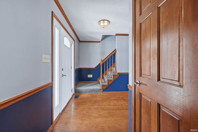 3084 Navajo Crossing, New Haven, IN 46774