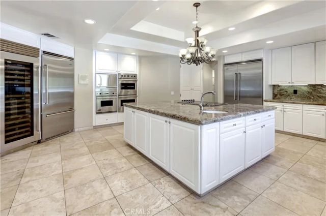 10762 Center Drive, Villa Park, CA 92861