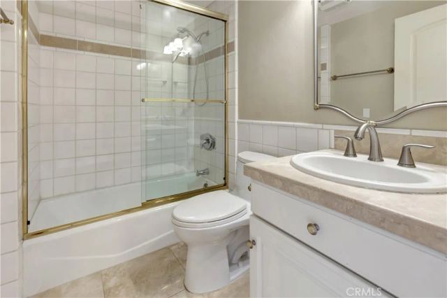 10762 Center Drive, Villa Park, CA 92861