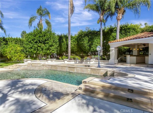 10762 Center Drive, Villa Park, CA 92861