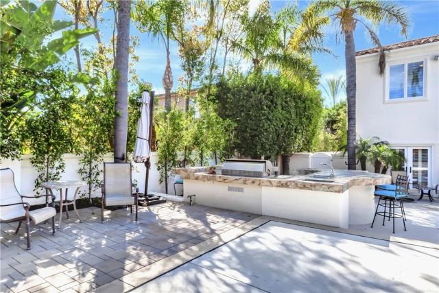 10762 Center Drive, Villa Park, CA 92861