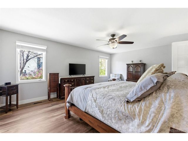 7018 W Elmhurst Ave, Littleton, CO 80128