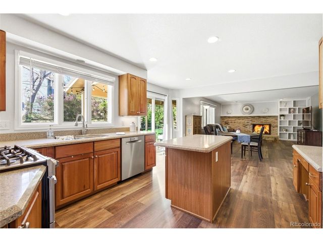 7018 W Elmhurst Ave, Littleton, CO 80128