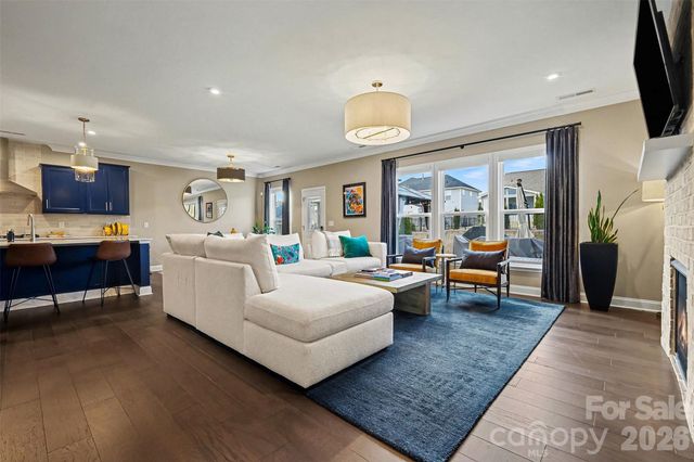 11004 Larkslea Lane, Charlotte, NC 28278