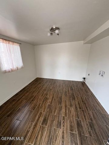 7414 MIMOSA Avenue, El Paso, TX 79915