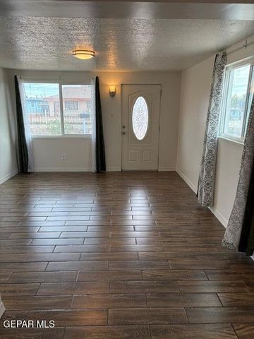 7414 MIMOSA Avenue, El Paso, TX 79915
