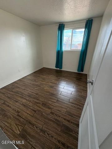 7414 MIMOSA Avenue, El Paso, TX 79915