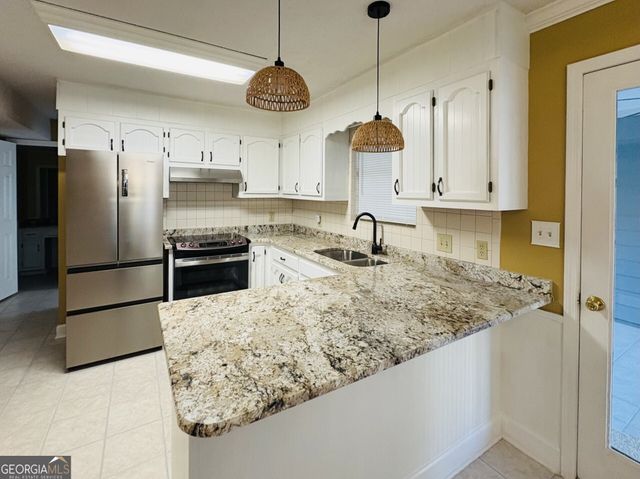 200 Williamsburg Avenue, Warner Robins, GA 31088