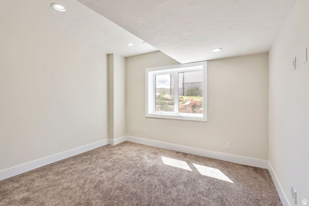 Image 34 of property listing at 71 N 425 E, Coalville, UT 84017
