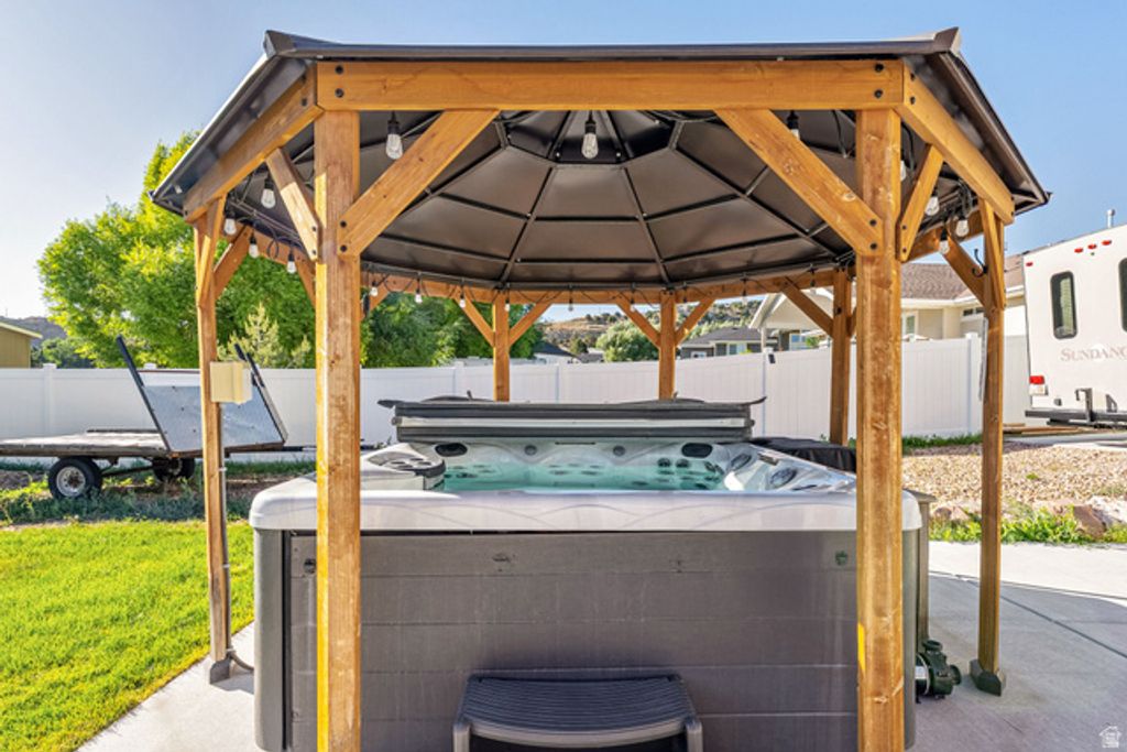 Image 39 of property listing at 71 N 425 E, Coalville, UT 84017
